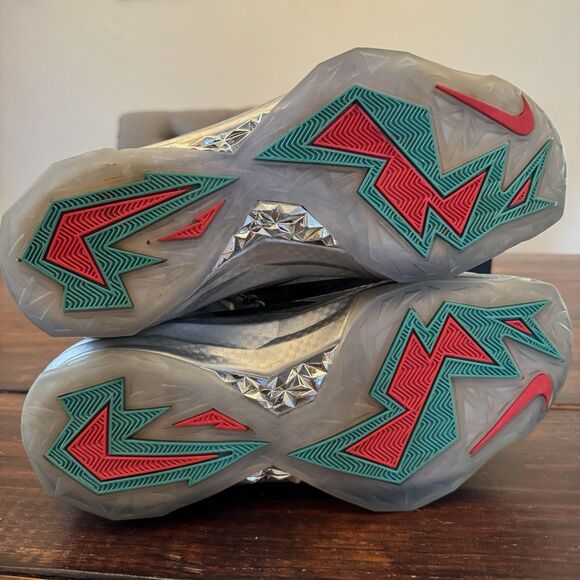 Nike Chuck Posite Metallic Silver Charles Barkley Shoes main image 12